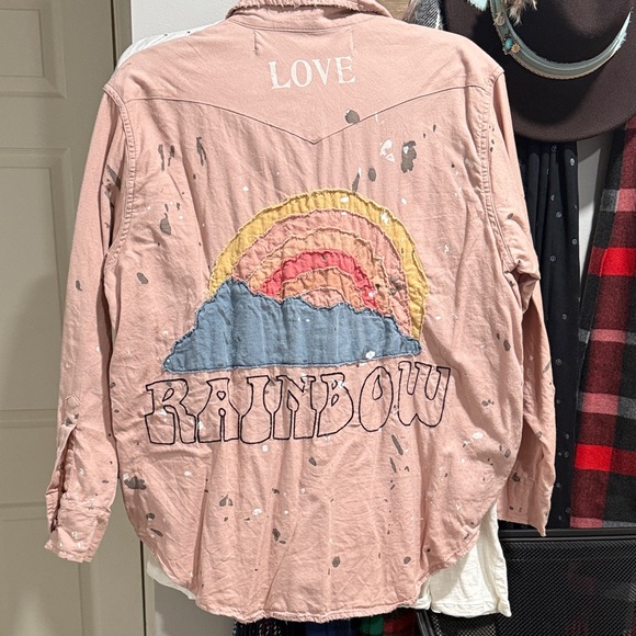 NWOT Magnolia Pearl Kelly Western Over the Rainbow button down - Picture 3 of 6